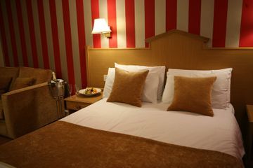 Mercure Swindon East Hotel And Spa Extérieur photo