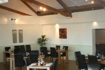 Mercure Swindon East Hotel And Spa Extérieur photo